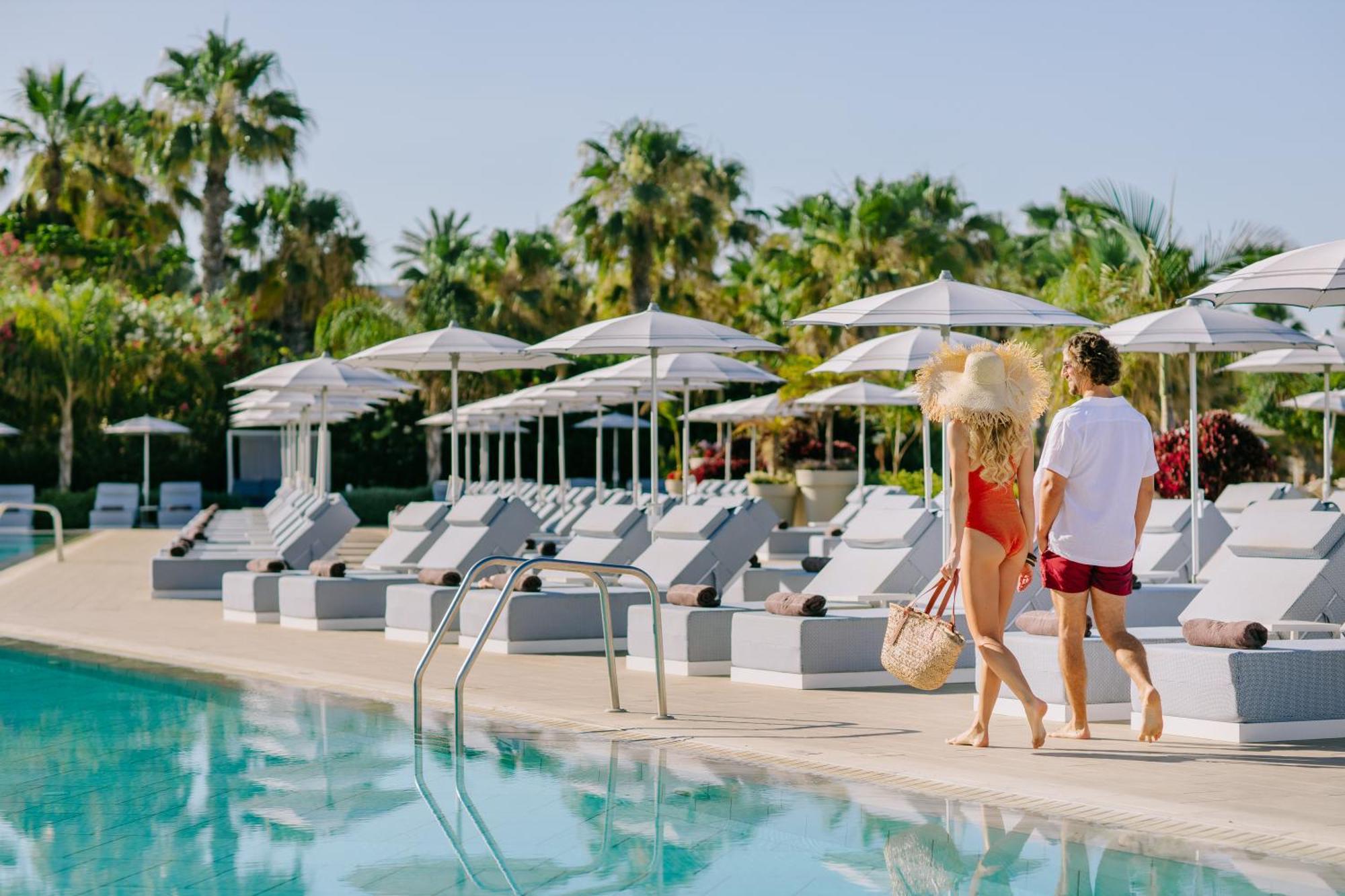 Ivi Mare - Designed For Adults By Louis Hotels Geroskipou Dış mekan fotoğraf The Beach at The Standard, Miami Beach